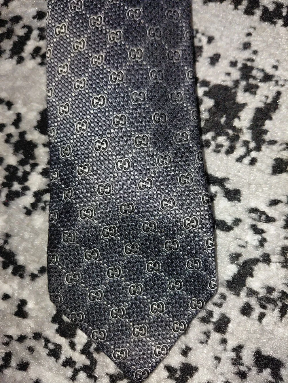 Authentic Gucci GG Monogram Silk Tie | Dark Grey / Charcoal Luxury Necktie CC